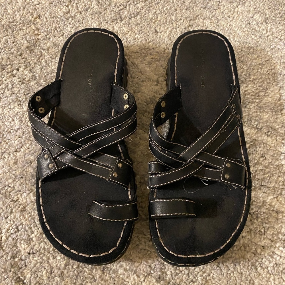 Lower East Side Chunky Strappy Vintage Sandals, Size 8.5 Y2K 🔥